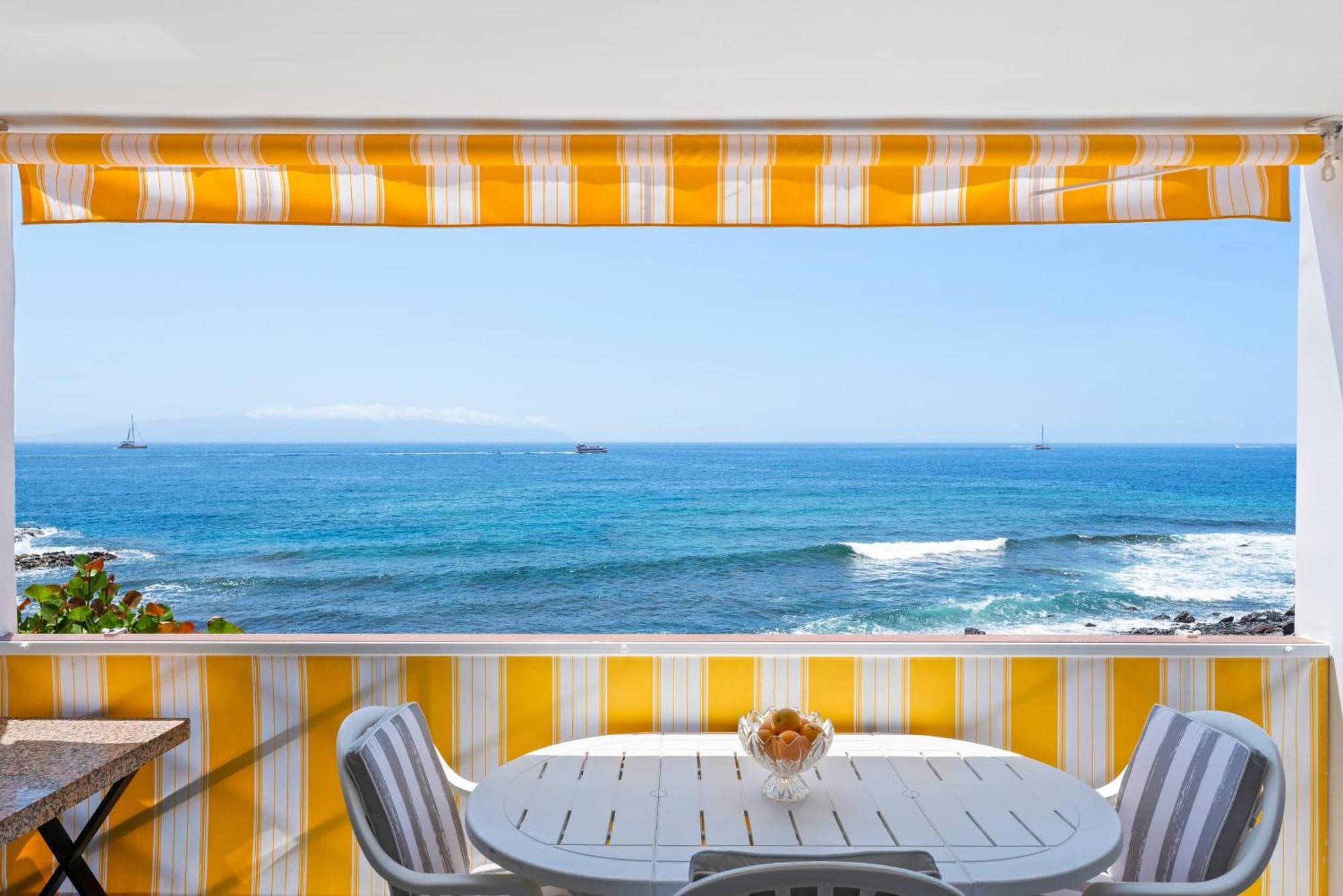 Neptuno Ocean View, Beach Line With Pool Puerto de Santiago  Exterior foto