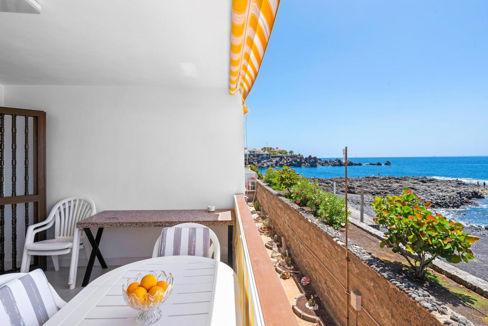 Neptuno Ocean View, Beach Line With Pool Puerto de Santiago  Exterior foto